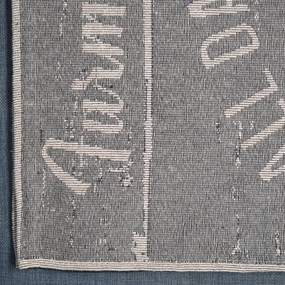 Set 2 Placemats Tablemat Gray White Rooster 13" x 19" Washable Farm Fresh Eggs - Picture 3 of 7